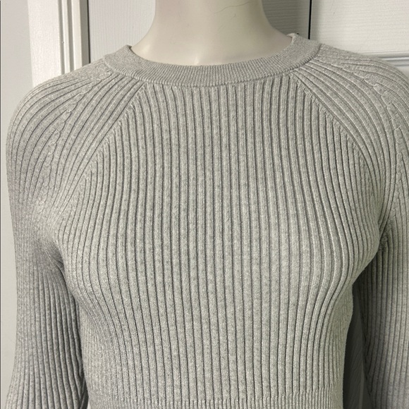 {BNWT} Dynamite Gray Ribbed Crew Neck Sweater - Picture 2 of 10